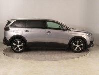 Peugeot 5008  PureTech 130 