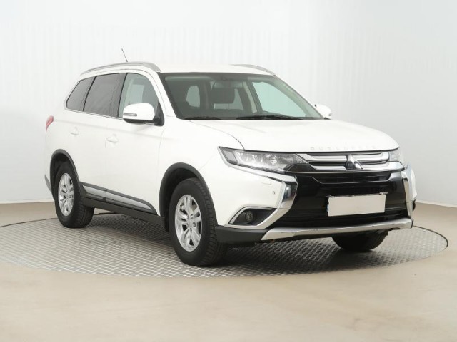 Mitsubishi Outlander  2.2 DI-D 