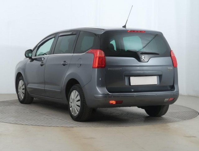 Peugeot 5008  1.6 HDi 