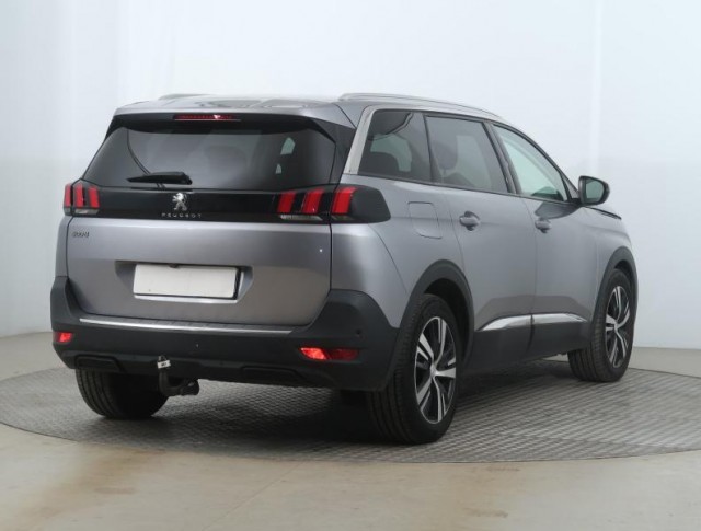 Peugeot 5008  1.5 BlueHDi Allure