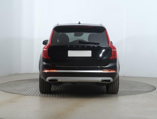 Volvo XC90  B5 AWD 