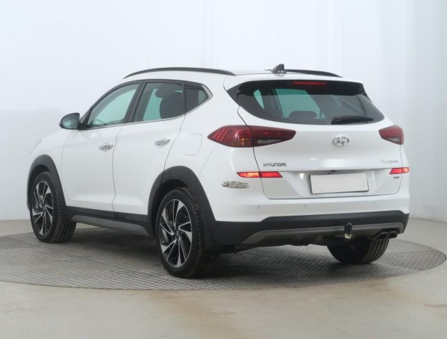 Hyundai Tucson  2.0 CRDi 