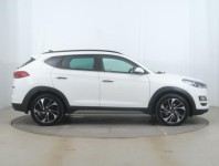 Hyundai Tucson  2.0 CRDi 