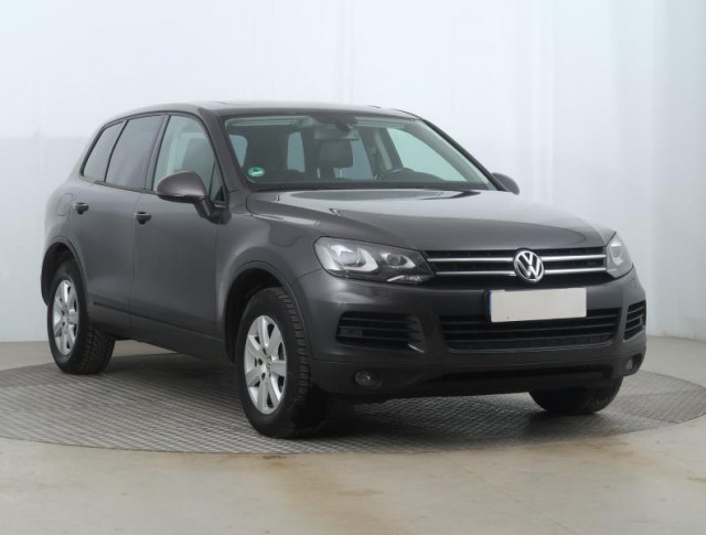 Volkswagen Touareg  3.0 TDI 