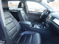 Volkswagen Touareg  3.0 TDI 