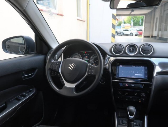 Suzuki Vitara  1.5 Hybrid 