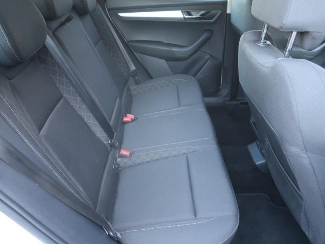 Škoda Karoq  1.5 TSI 