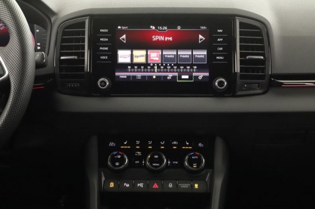 Škoda Karoq  1.5 TSI Sportline