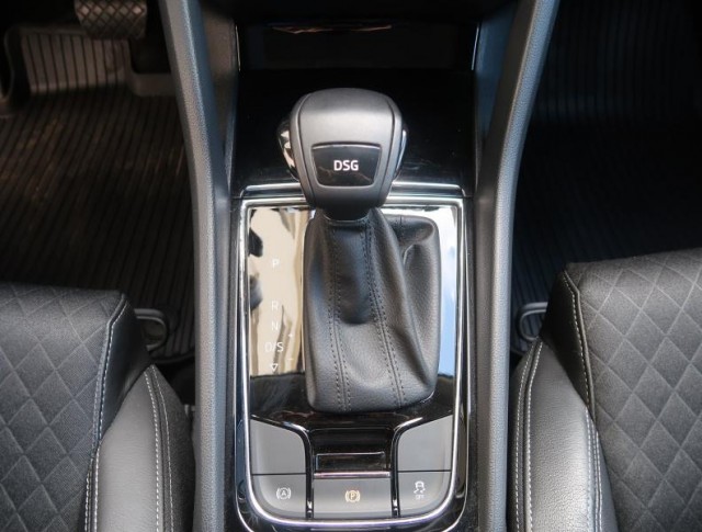 Škoda Karoq  1.6 TDI Style