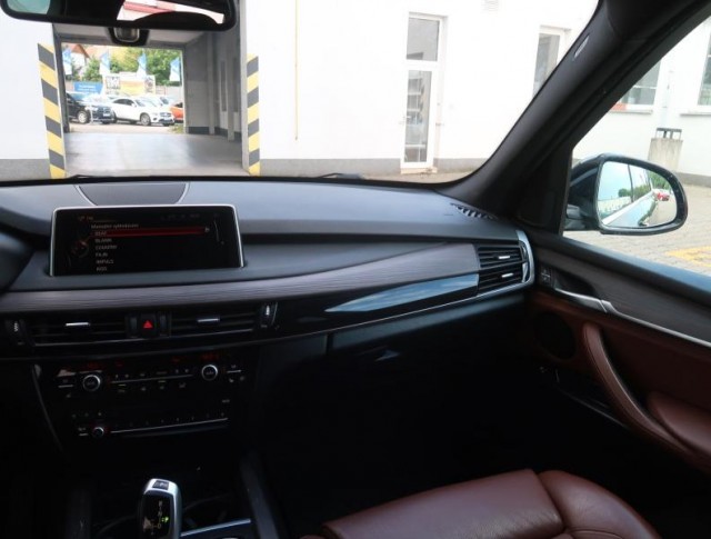 BMW X5  xDrive30d 
