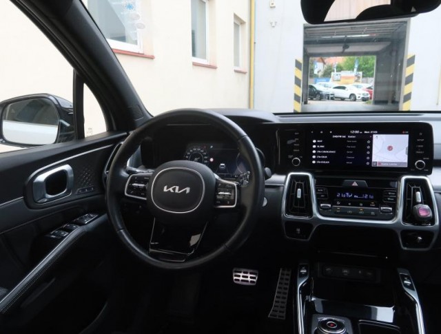 Kia Sorento  2.2 CRDi 