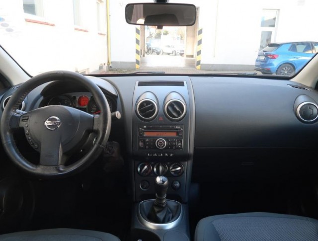 Nissan Qashqai  1.5 dCi 