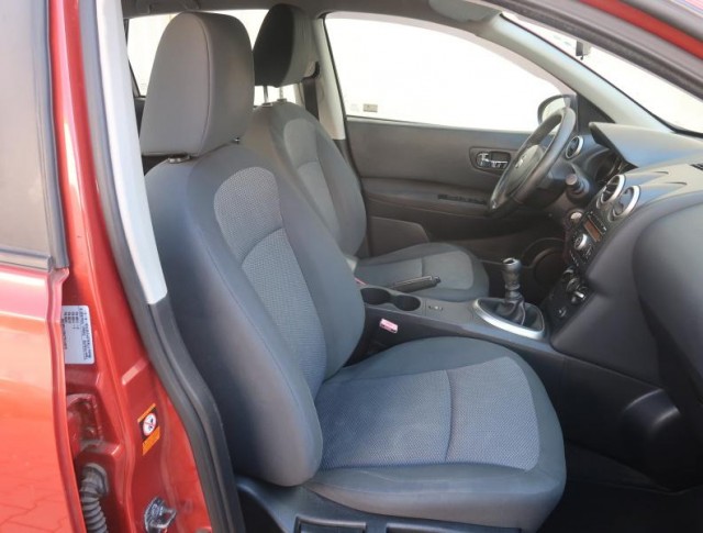 Nissan Qashqai  1.5 dCi 