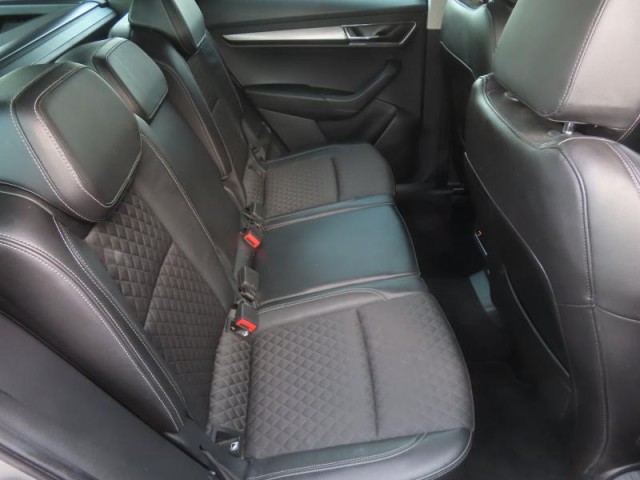 Škoda Karoq  1.5 TSI Style Plus