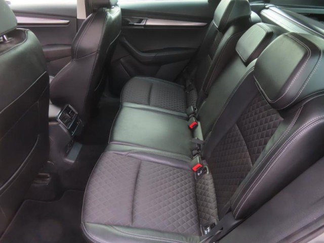 Škoda Karoq  1.5 TSI Style Plus