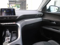 Peugeot 3008  1.2 PureTech 