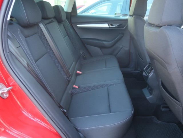 Škoda Karoq  1.5 TSI Ambition