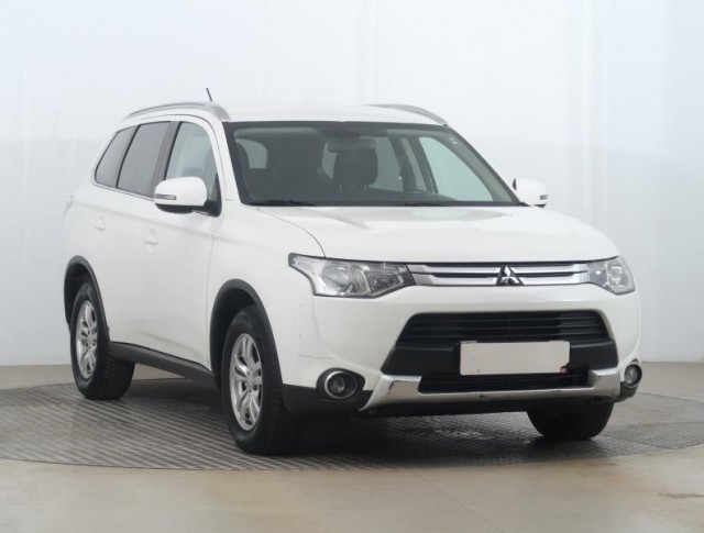 Mitsubishi Outlander  2.2 DI-D 
