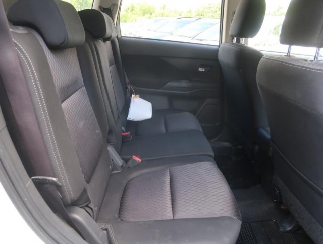 Mitsubishi Outlander  2.2 DI-D 