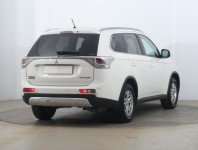 Mitsubishi Outlander  2.2 DI-D 