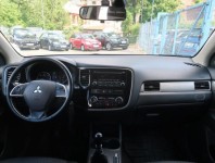 Mitsubishi Outlander  2.2 DI-D 