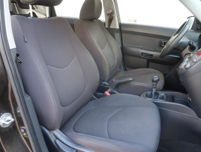 Kia Soul  1.6 CVVT 