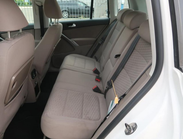 Volkswagen Tiguan  2.0 TSI 