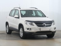 Volkswagen Tiguan  2.0 TSI 