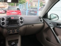 Volkswagen Tiguan  2.0 TSI 