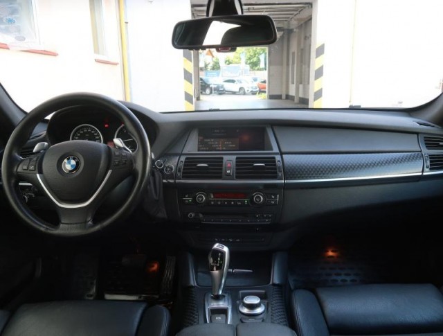 BMW X6  xDrive35d 