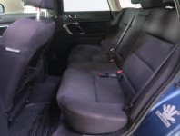 Subaru Outback  2.5 i 