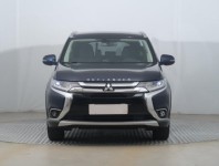 Mitsubishi Outlander  2.0 