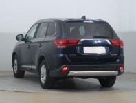 Mitsubishi Outlander  2.0 