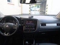 Mitsubishi Outlander  2.0 