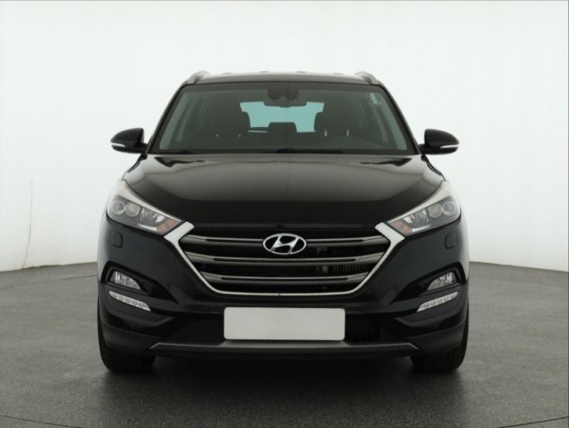 Hyundai Tucson  2.0 CRDi 