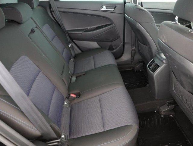 Hyundai Tucson  2.0 CRDi 