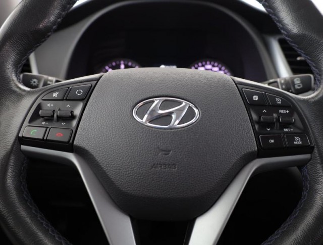 Hyundai Tucson  2.0 CRDi 