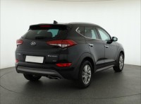 Hyundai Tucson  2.0 CRDi 