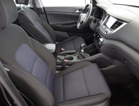 Hyundai Tucson  2.0 CRDi 