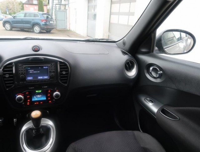 Nissan Juke  1.6 DIG-T 