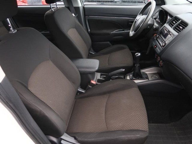 Mitsubishi ASX  1.6 MIVEC Invite