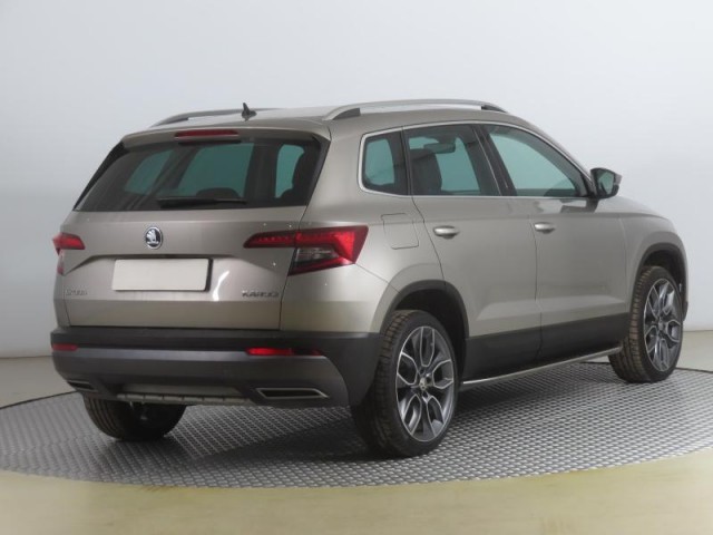 Škoda Karoq  1.5 TSI Style Plus