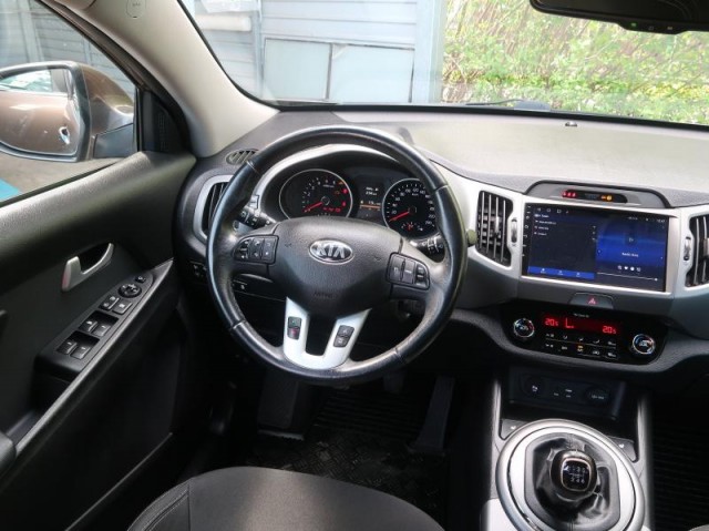 Kia Sportage  2.0 CRDi 