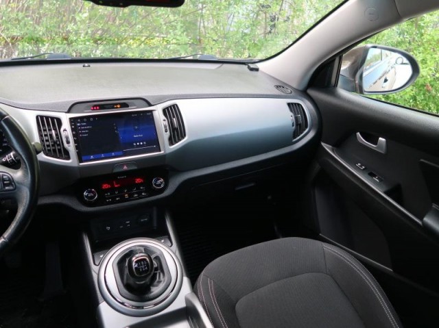 Kia Sportage  2.0 CRDi 