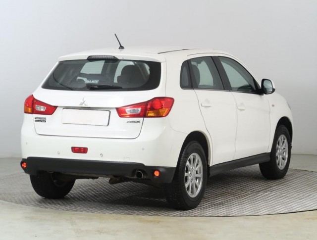 Mitsubishi ASX  1.6 MIVEC Intense