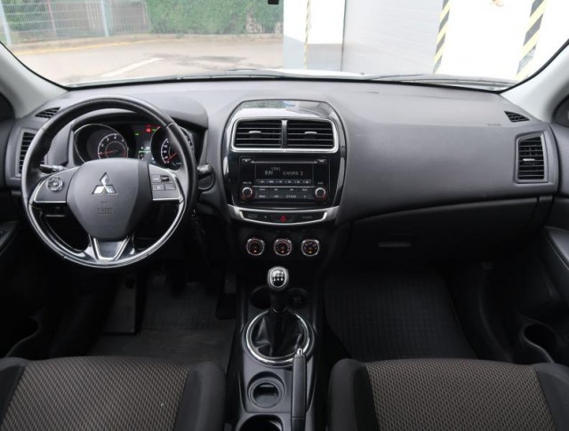 Mitsubishi ASX  1.6 MIVEC Intense