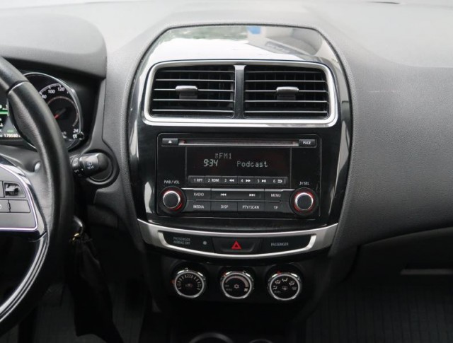 Mitsubishi ASX  1.6 MIVEC Intense