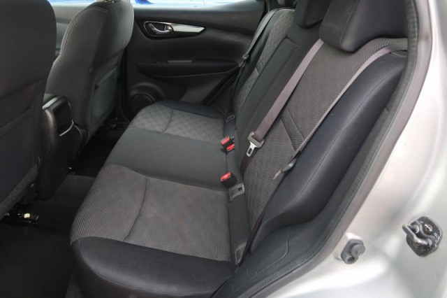 Nissan Qashqai  1.2 DIG-T 