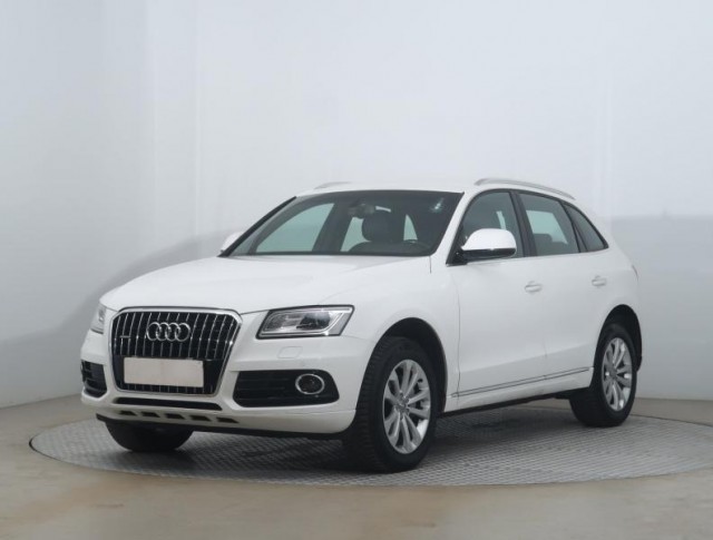 Audi Q5  2.0 TDI sport