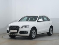 Audi Q5  2.0 TDI sport